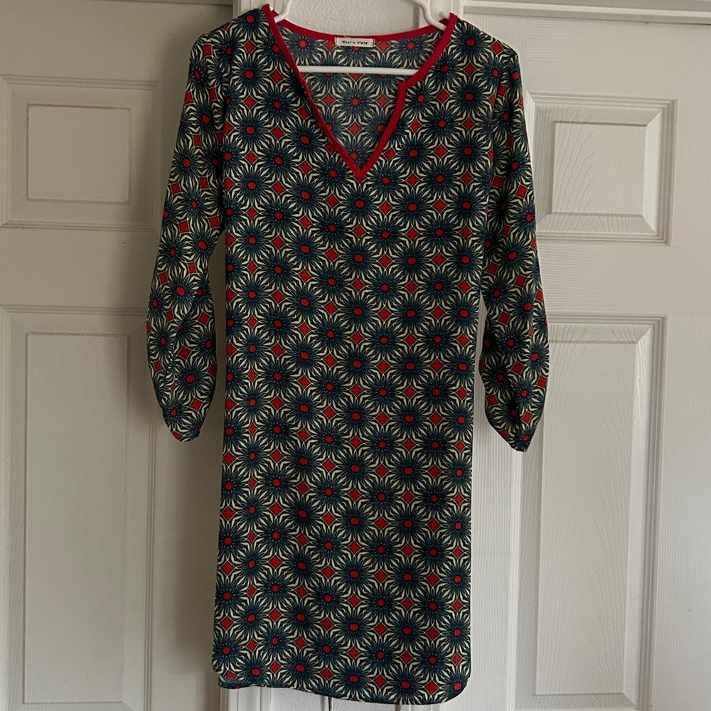 Tea & Rose blue and red print dress Size large